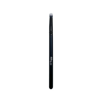 Sharp, Soft, or Smoky: What Makes a Great Makeup Crease Brush?