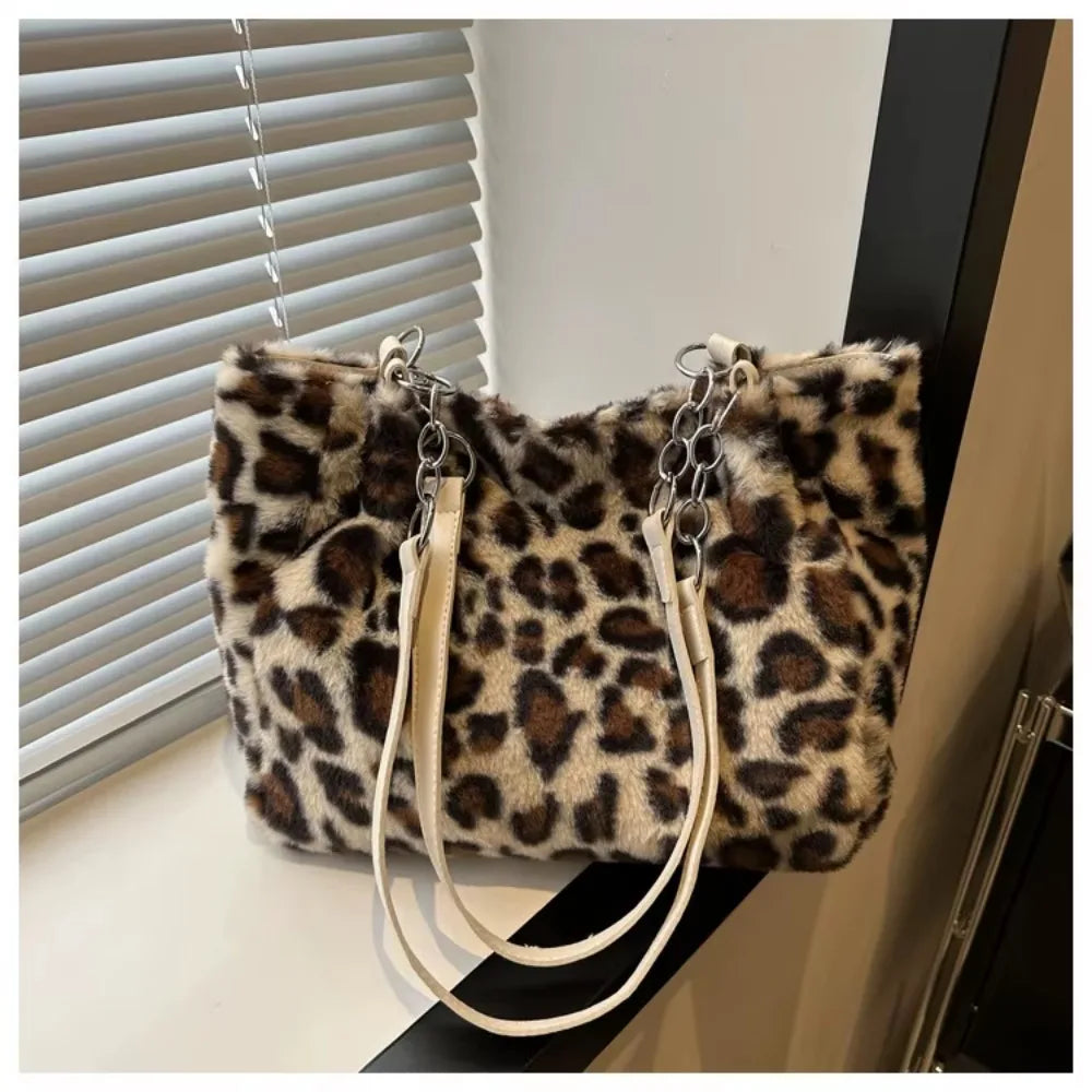 Winter Fashion Leopard Print Plush Women's Bags | Versatile Casual Trendy Premium Texture Large Capacity Shoulder Handbag
