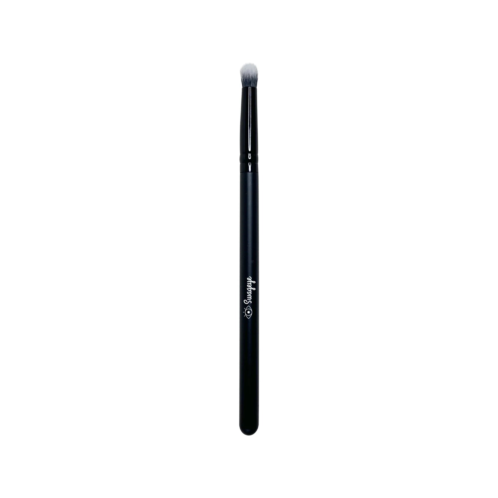 Sharp, Soft, or Smoky: What Makes a Great Makeup Crease Brush?