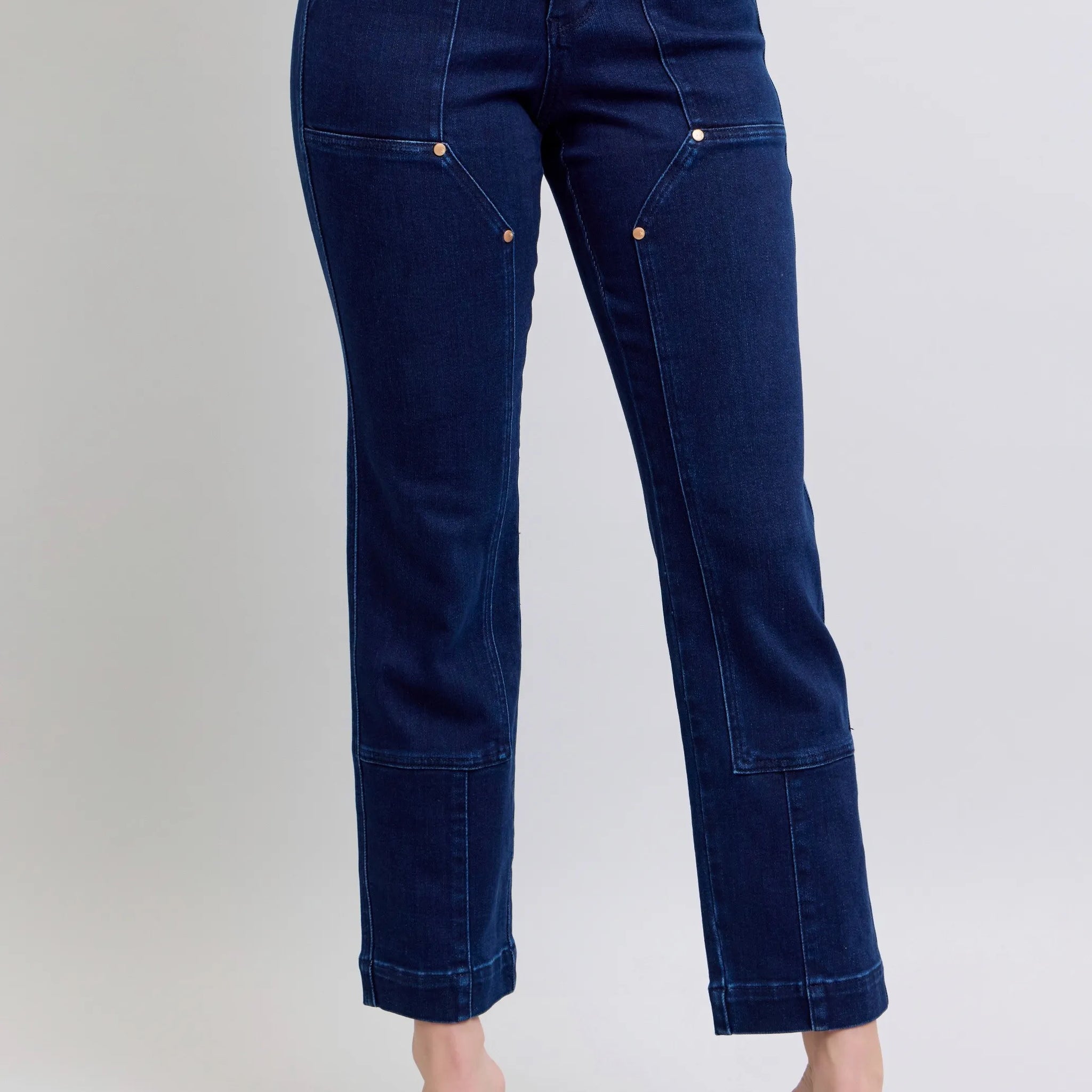 Work Ready Denim: How Knee Patch Straight Jeans Bridge Style and Practicality