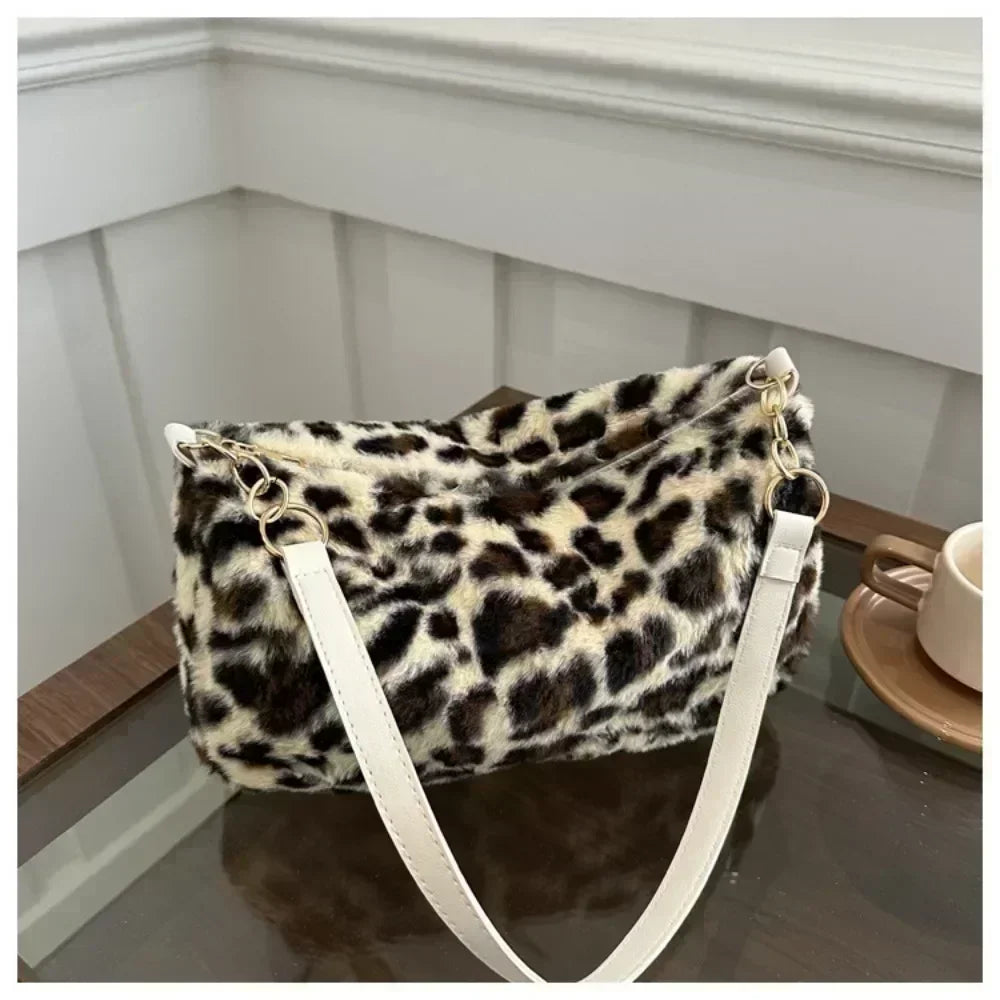 Winter Fashion Leopard Print Plush Women's Bags | Versatile Casual Trendy Premium Texture Large Capacity Shoulder Handbag
