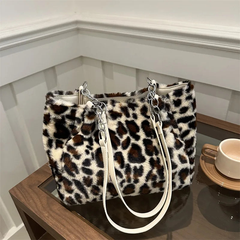 Winter Fashion Leopard Print Plush Women's Bags | Versatile Casual Trendy Premium Texture Large Capacity Shoulder Handbag