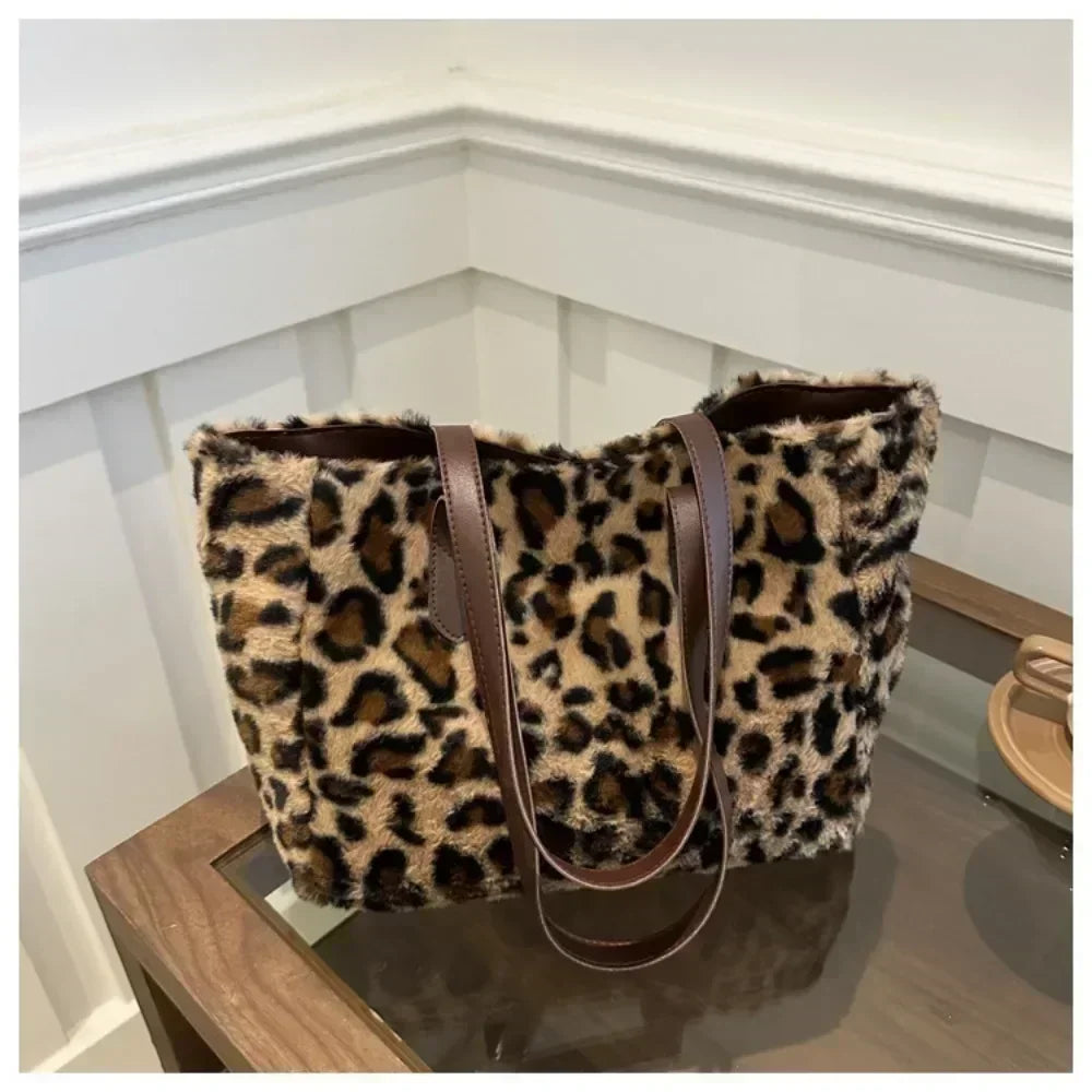 Winter Fashion Leopard Print Plush Women's Bags | Versatile Casual Trendy Premium Texture Large Capacity Shoulder Handbag