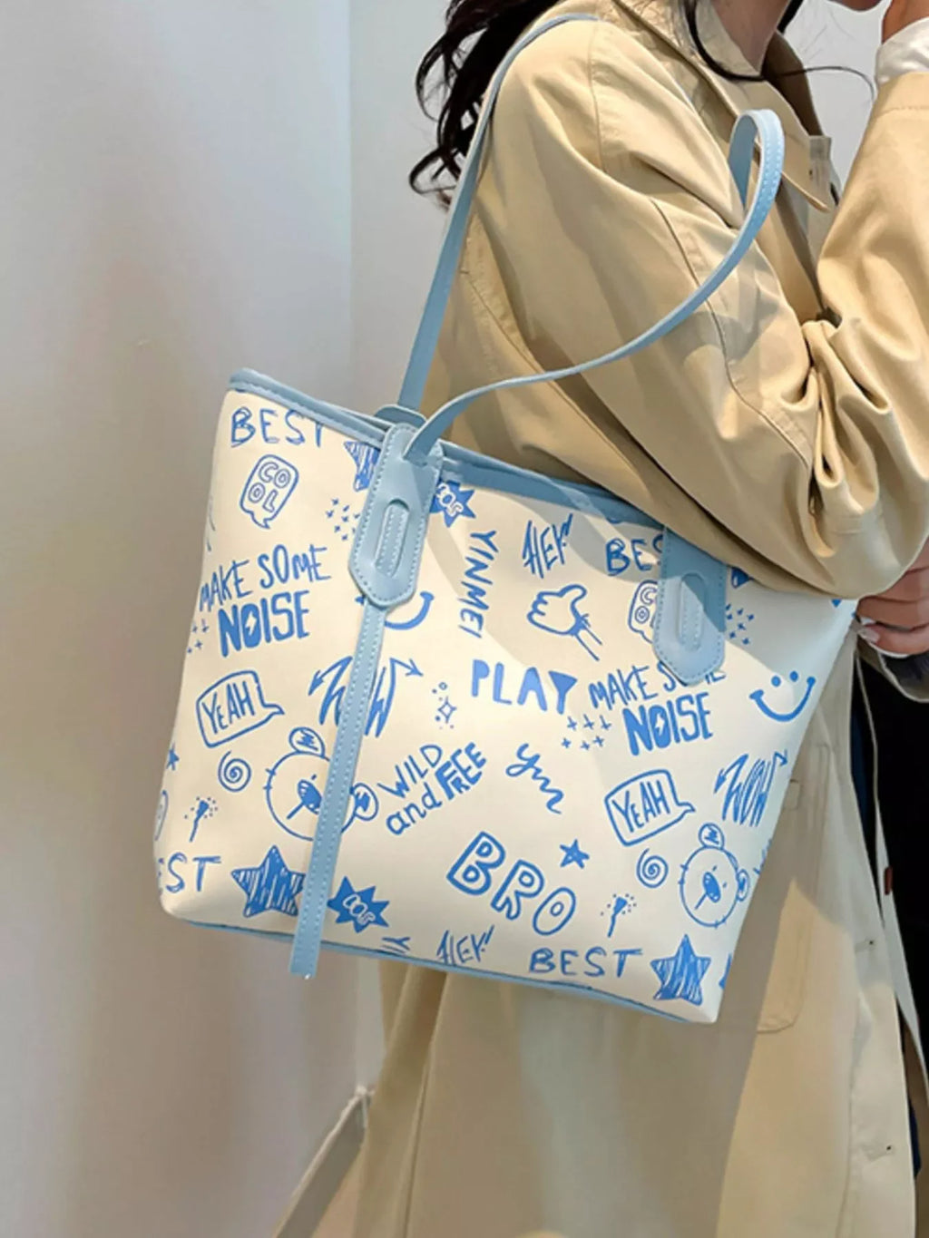 Graffiti Print Tote Bag – Large Canvas Shoulder Bag for Women with colorful designs and spacious interior, perfect for stylish outings.