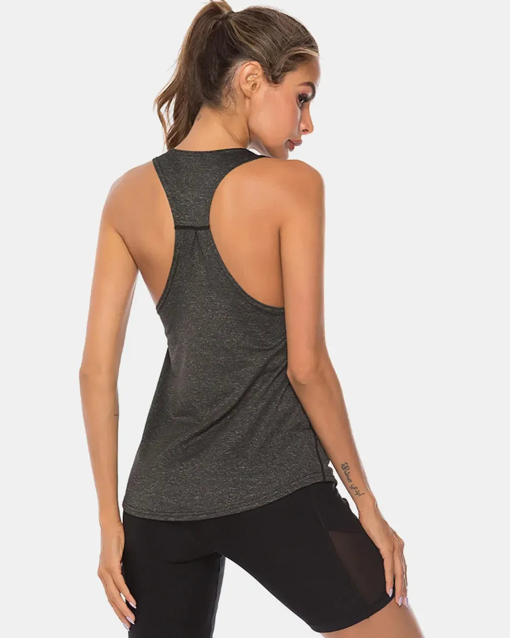 Full Size Scoop Neck Wide Strap Active Tank – Women’s Plus Size Workout Top (S–4XL) back view in black.