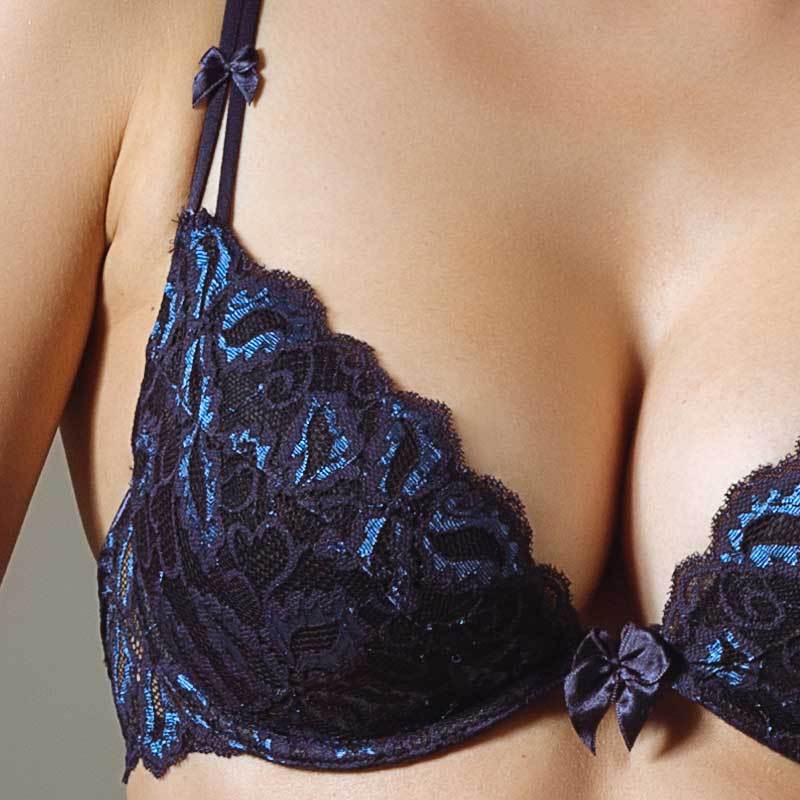 Lace Plunge Push-Up Bra – Powder Pink | Sexy Lift & Comfort for Women